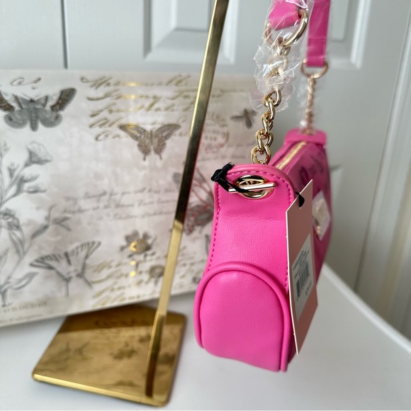 NWT Juicy Couture Girls Just Want to Have Fun Juicy Pink Shoulder Bag - Picture 4 of 11